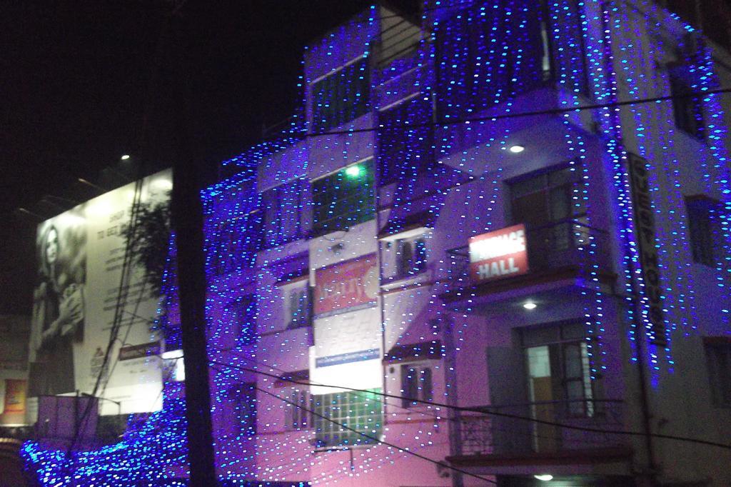Megacity Inn Calcutta Eksteriør billede